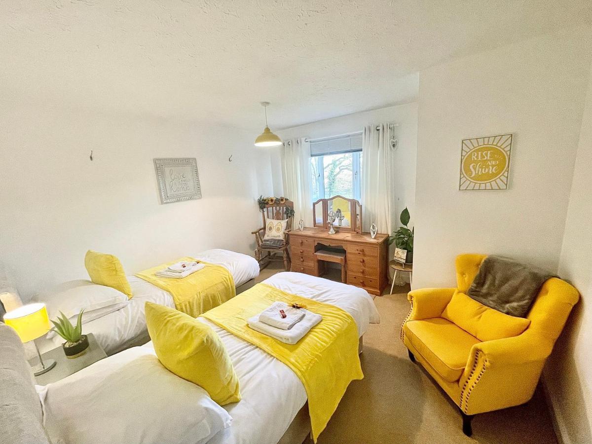 Penderi House Usk With Cymru Holidays ภายนอก รูปภาพ