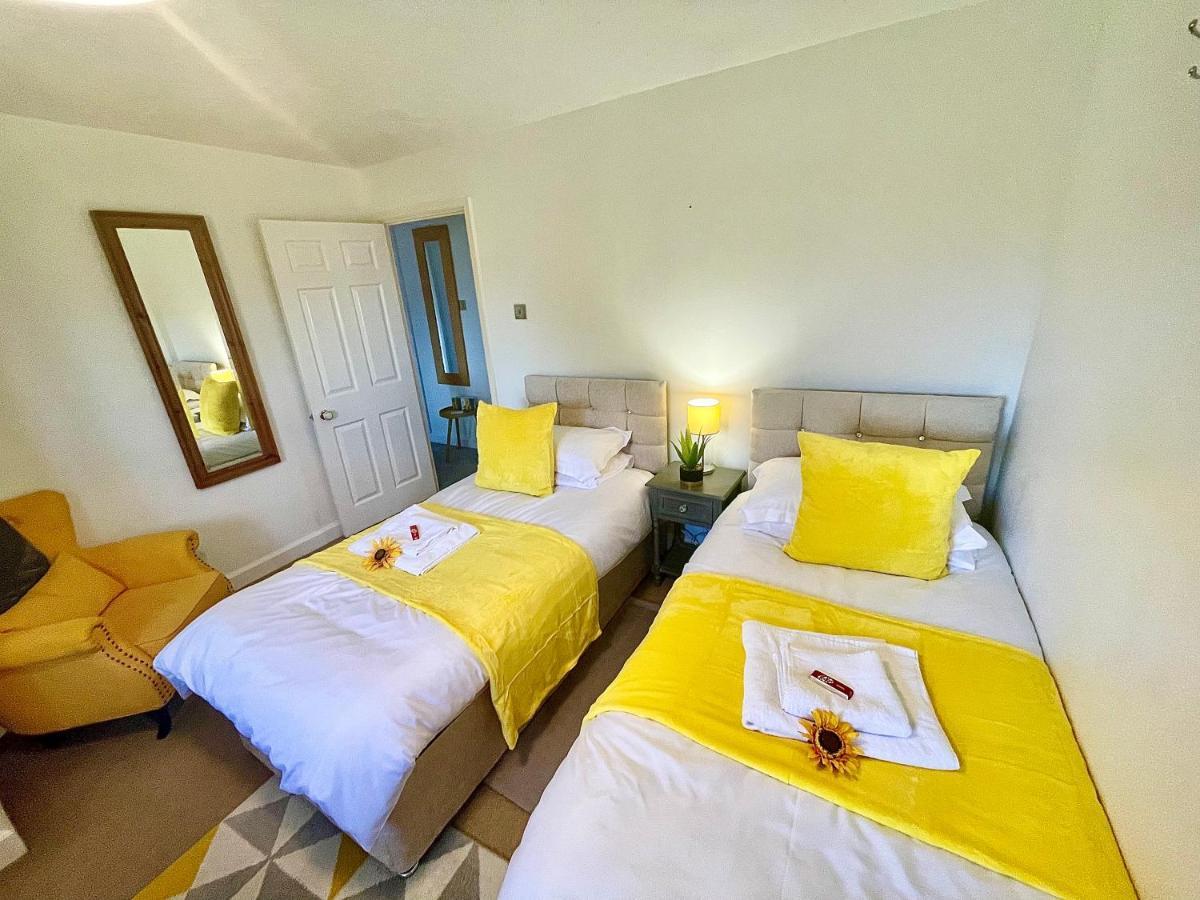 Penderi House Usk With Cymru Holidays ภายนอก รูปภาพ