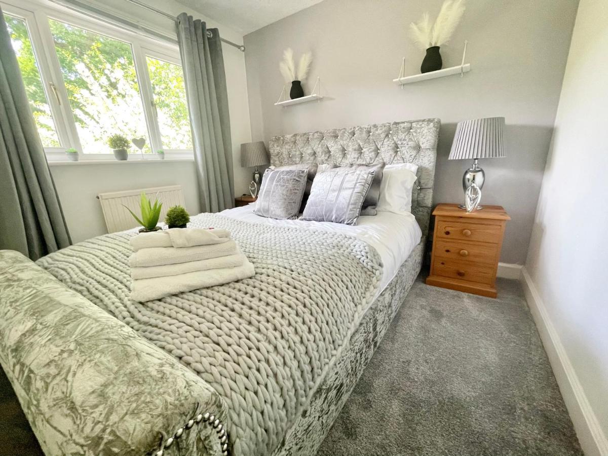 Penderi House Usk With Cymru Holidays ภายนอก รูปภาพ